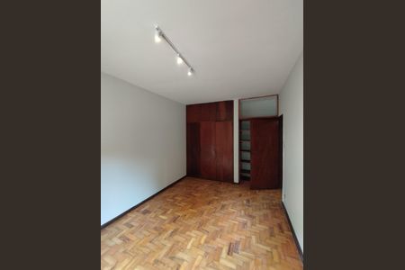 Apartamento à venda com 123m², 3 quartos e 1 vaga Apartamento à venda com 123m², 3 quartos e 1 vagaSuíte