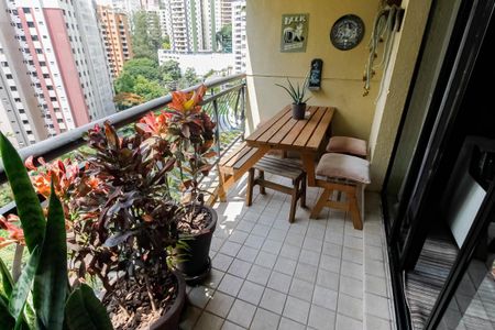 Apartamento à venda com 160m², 4 quartos e 3 vagasVaranda da Sala