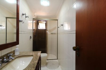 Apartamento à venda com 200m², 4 quartos e 3 vagasBanheiro Social