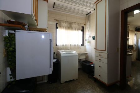 Apartamento à venda com 200m², 4 quartos e 3 vagasÁrea de Serviço