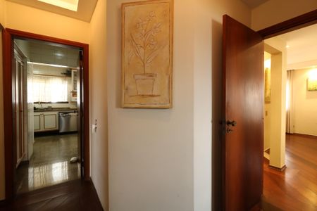 Apartamento à venda com 200m², 4 quartos e 3 vagasCorredor