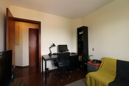 Apartamento à venda com 200m², 4 quartos e 3 vagasQuarto 1