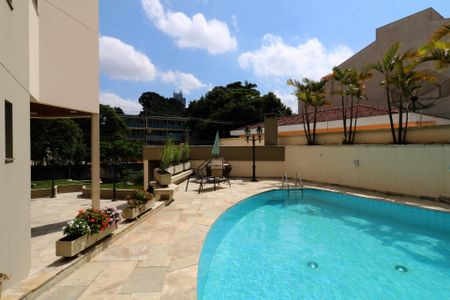 Apartamento à venda com 200m², 4 quartos e 3 vagasÁrea Comum - Piscina