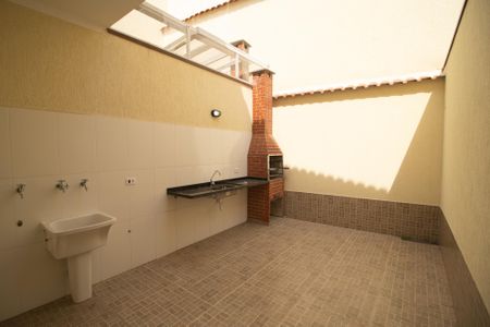 Casa à venda com 119m², 3 quartos e 2 vagas Casa à venda com 119m², 3 quartos e 2 vagasÁrea de Serviço com Churrasqueira