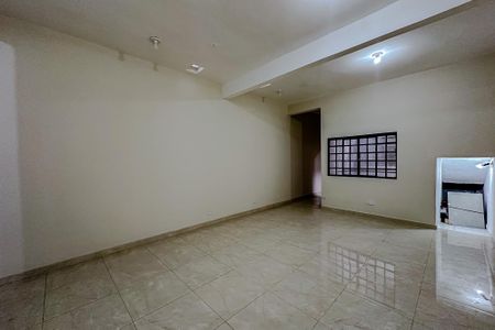 Casa para alugar com 250m², 7 quartos e 1 vagaQuarto 1