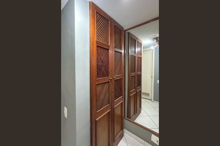 Apartamento para alugar com 78m², 2 quartos e 1 vaga Apartamento para alugar com 78m², 2 quartos e 1 vagaCorredor