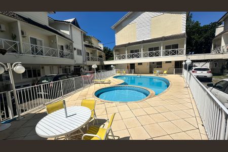Casa de condomínio à venda com 116m², 3 quartos e 1 vaga Casa de condomínio à venda com 116m², 3 quartos e 1 vagaÁrea comum - Piscina