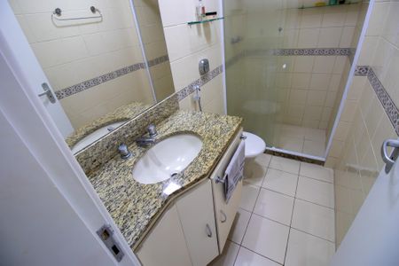 Casa de condomínio à venda com 116m², 3 quartos e 1 vaga Casa de condomínio à venda com 116m², 3 quartos e 1 vagaBanheiro
