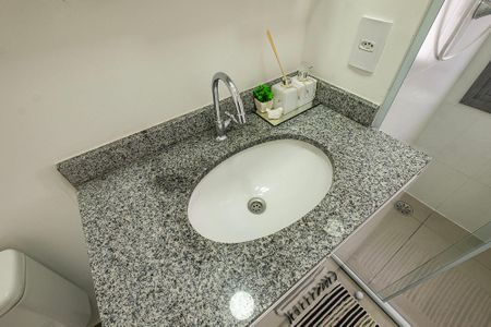 Apartamento para alugar com 35m², 1 quarto e sem vagaSuíte - Banheiro