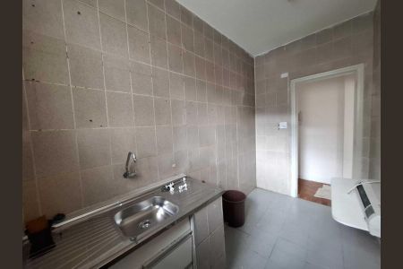 Apartamento à venda com 61m², 1 quarto e sem vaga