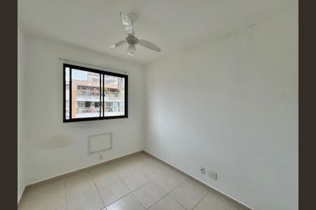 Apartamento à venda com 211m², 3 quartos e 2 vagas Apartamento à venda com 211m², 3 quartos e 2 vagasQuarto 1