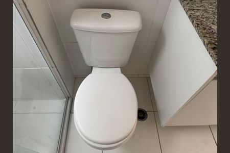 Apartamento à venda com 211m², 3 quartos e 2 vagas Apartamento à venda com 211m², 3 quartos e 2 vagasSuíte - Banheiro