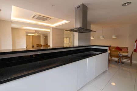 Apartamento à venda com 211m², 3 quartos e 2 vagas Apartamento à venda com 211m², 3 quartos e 2 vagasÁrea comum