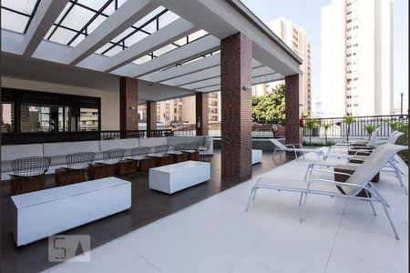 Apartamento à venda com 50m², 1 quarto e 1 vagaPiscina