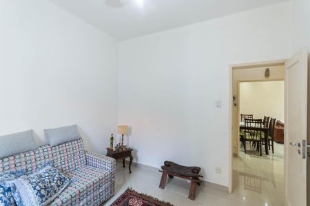 Apartamento à venda com 74m², 2 quartos e 1 vagaQuarto 2