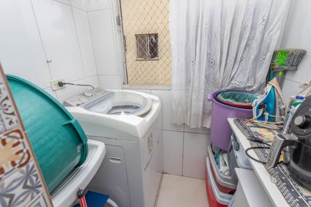 Apartamento à venda com 48m², 2 quartos e 1 vaga Apartamento à venda com 48m², 2 quartos e 1 vagaÁrea de serviço