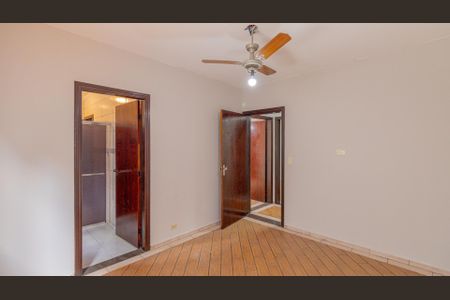 Casa à venda com 100m², 4 quartos e 5 vagas Casa à venda com 100m², 4 quartos e 5 vagasSuíte 3
