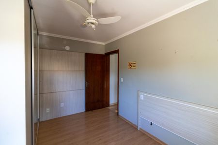 Casa à venda com 182m², 3 quartos e 3 vagas Casa à venda com 182m², 3 quartos e 3 vagasQuarto 1