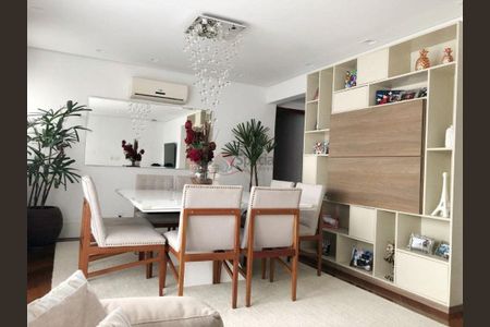 Apartamento à venda com 145m², 4 quartos e 3 vagas
