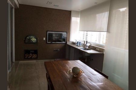 Apartamento à venda com 335m², 4 quartos e 5 vagas
