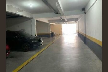 Casa à venda com 107m², 3 quartos e 1 vaga