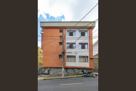 Apartamento à venda com 85m², 3 quartos e 1 vaga Apartamento à venda com 85m², 3 quartos e 1 vagaFachada