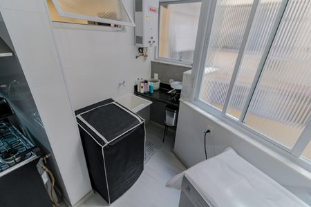 Apartamento à venda com 114m², 3 quartos e 1 vagaÁrea de Serviço