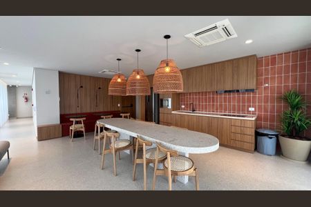 Studio à venda com 23m², 1 quarto e sem vaga Studio à venda com 23m², 1 quarto e sem vagaÁrea comum - Salão de festas