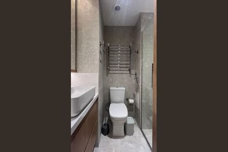 Studio à venda com 23m², 1 quarto e sem vaga Studio à venda com 23m², 1 quarto e sem vagaBanheiro