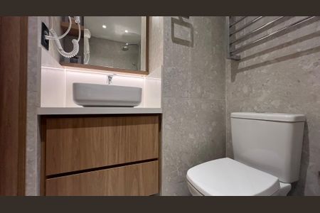 Studio à venda com 23m², 1 quarto e sem vaga Studio à venda com 23m², 1 quarto e sem vagaBanheiro