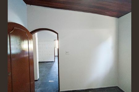 Casa para alugar com 60m², 1 quarto e 1 vagaQuarto