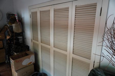 Casa à venda com 320m², 3 quartos e 2 vagasQuarto 2 - Varanda