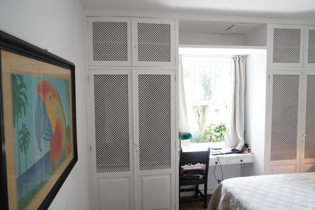 Casa à venda com 320m², 3 quartos e 2 vagasQuarto 1