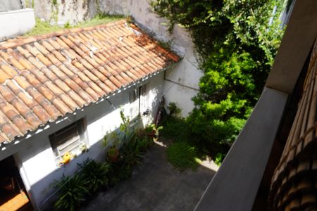 Casa à venda com 320m², 3 quartos e 2 vagasQuarto 2 - Varanda