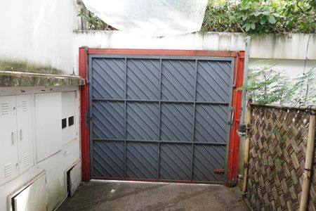 Casa à venda com 320m², 3 quartos e 2 vagasÁrea Externa