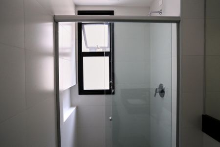 Apartamento à venda com 65m², 2 quartos e 2 vagas Apartamento à venda com 65m², 2 quartos e 2 vagasBanheiro Suíte