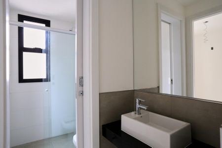 Apartamento à venda com 65m², 2 quartos e 2 vagas Apartamento à venda com 65m², 2 quartos e 2 vagasBanheiro Social