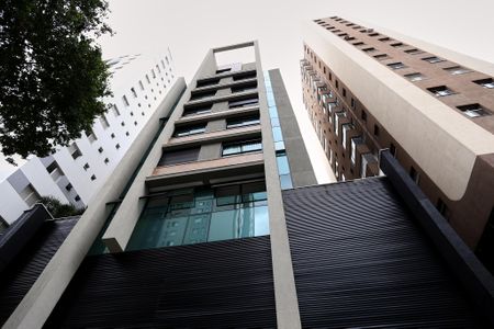 Apartamento à venda com 65m², 2 quartos e 2 vagas Apartamento à venda com 65m², 2 quartos e 2 vagasFachada