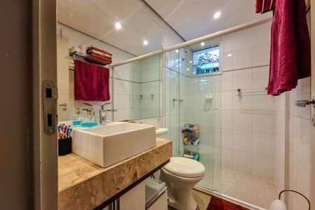 Apartamento à venda com 68m², 3 quartos e 2 vagas Apartamento à venda com 68m², 3 quartos e 2 vagasBanheiro