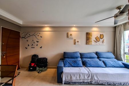 Apartamento à venda com 68m², 3 quartos e 2 vagas Apartamento à venda com 68m², 3 quartos e 2 vagasSala