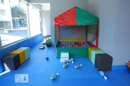 Apartamento à venda com 68m², 3 quartos e 2 vagas Apartamento à venda com 68m², 3 quartos e 2 vagasÁrea comum