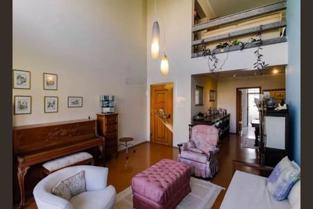 Apartamento à venda com 235m², 4 quartos e 4 vagas