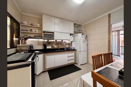 Casa à venda com 238m², 3 quartos e 3 vagasCozinha