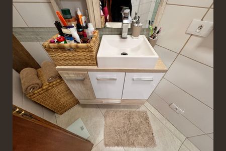 Casa à venda com 238m², 3 quartos e 3 vagasBanheiro da suíte 