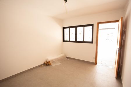 Casa à venda com 110m², 3 quartos e 2 vagas Casa à venda com 110m², 3 quartos e 2 vagasSALA