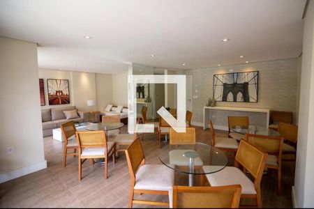 Apartamento para alugar com 60m², 2 quartos e 1 vaga Apartamento para alugar com 60m², 2 quartos e 1 vagaÁrea comum - Salão de festas