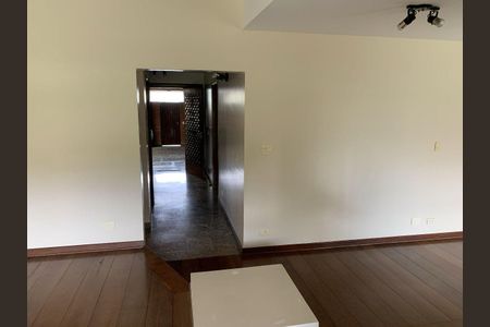 Casa à venda com 400m², 4 quartos e 4 vagasFoto 07