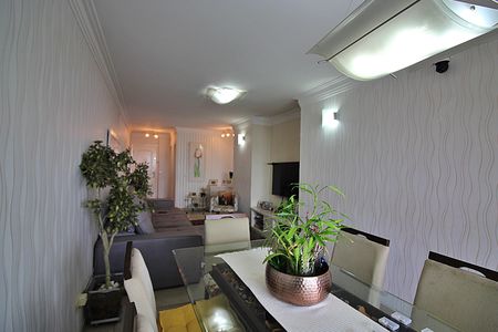 Apartamento à venda com 84m², 2 quartos e 2 vagasSala 