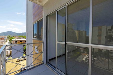 Apartamento para alugar com 65m², 2 quartos e 1 vaga Apartamento para alugar com 65m², 2 quartos e 1 vagaVaranda