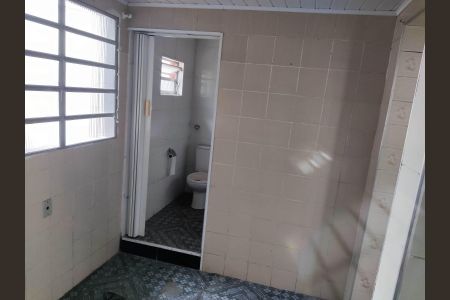 Casa à venda com 180m², 2 quartos e 2 vagas Casa à venda com 180m², 2 quartos e 2 vagasBanheiro 1